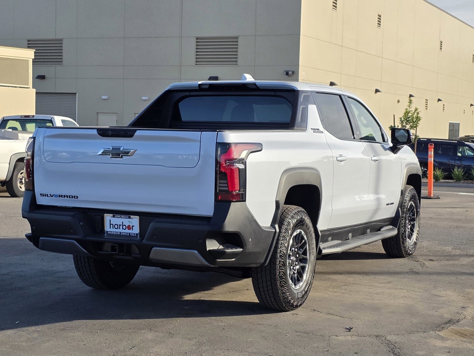 New 2026 Chevrolet Silverado EV Trail Boss image 7