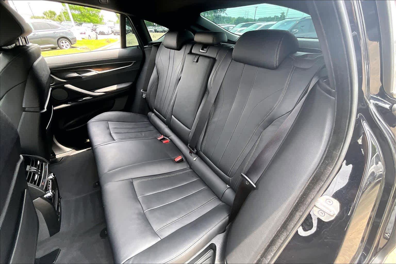 Used 2019 BMW X6 xDrive35i w/ Premium Package AWD/4WD image 18