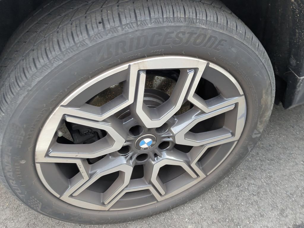 Used 2023 BMW X1 xDrive28i w/ Premium Package image 8