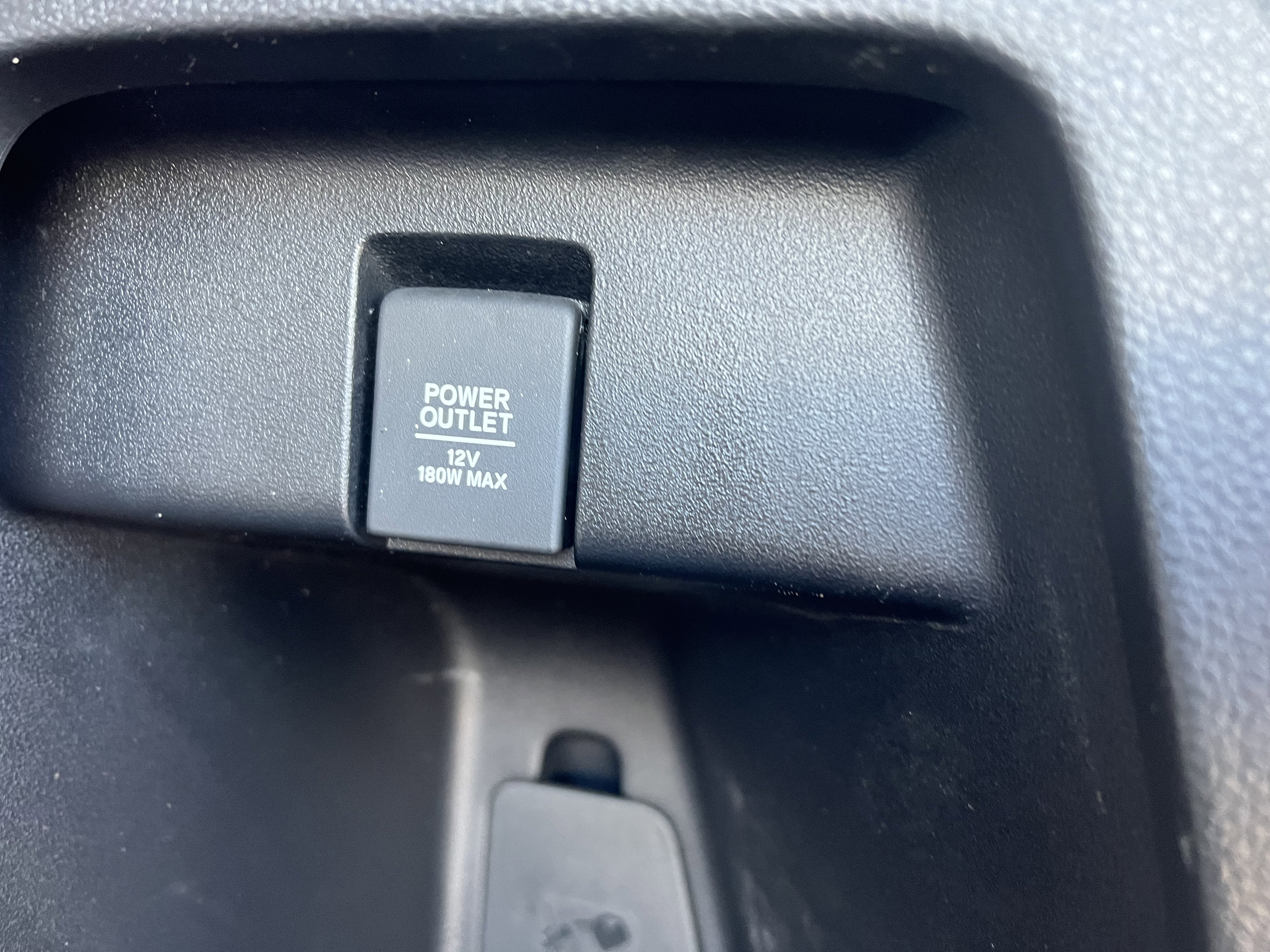 Used 2018 Honda Odyssey Elite image 12