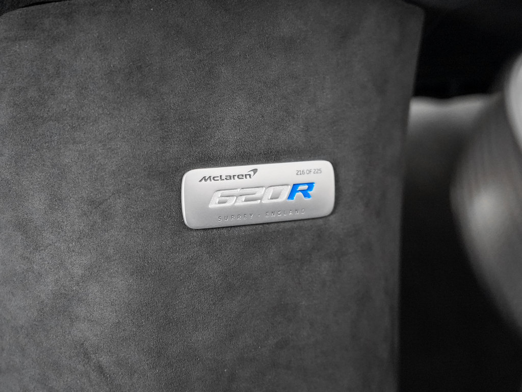 Used 2020 McLaren 620R RWD image 12