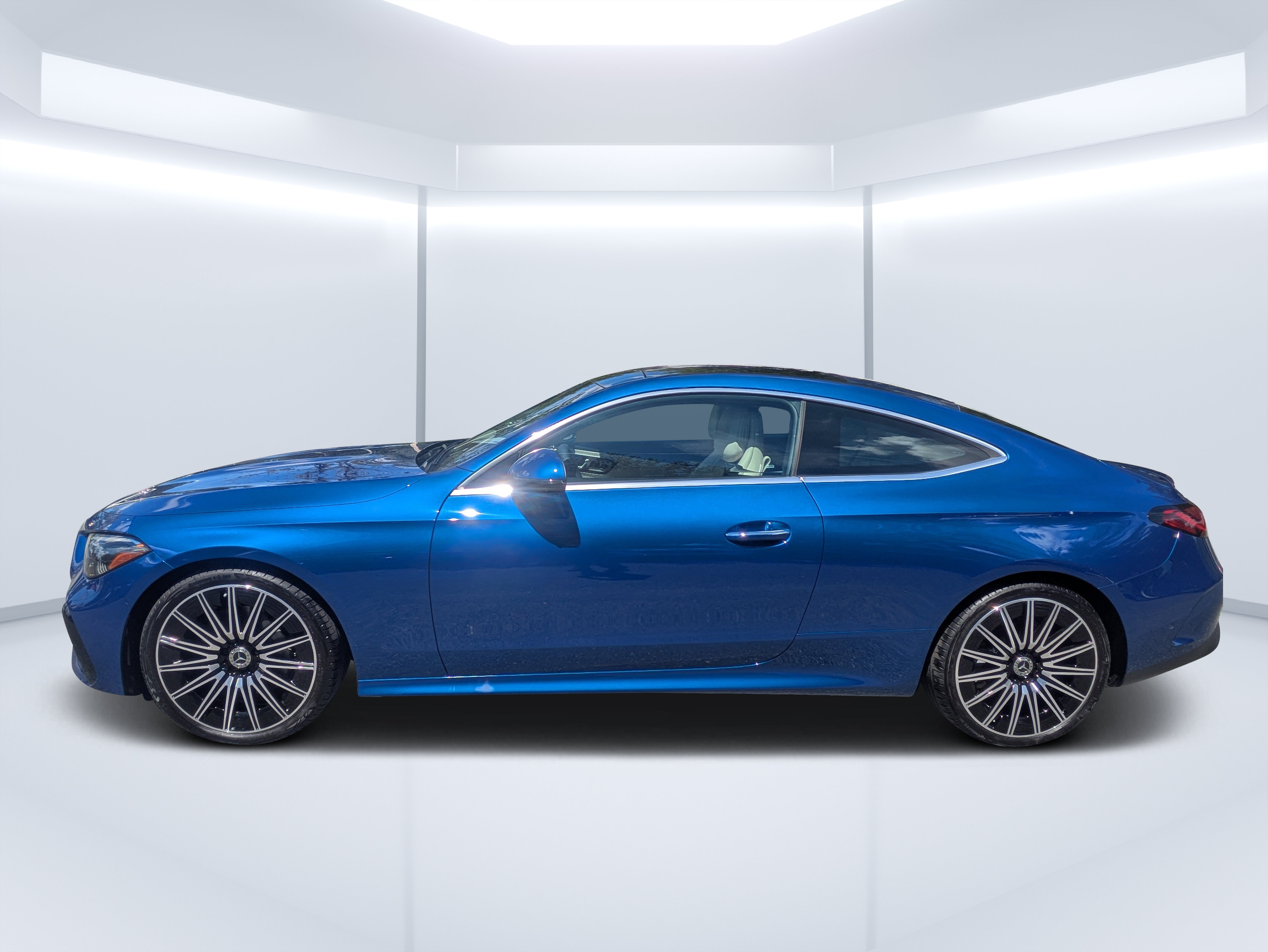 New 2027 Mercedes-Benz CLE 300 4MATIC Coupe image 6