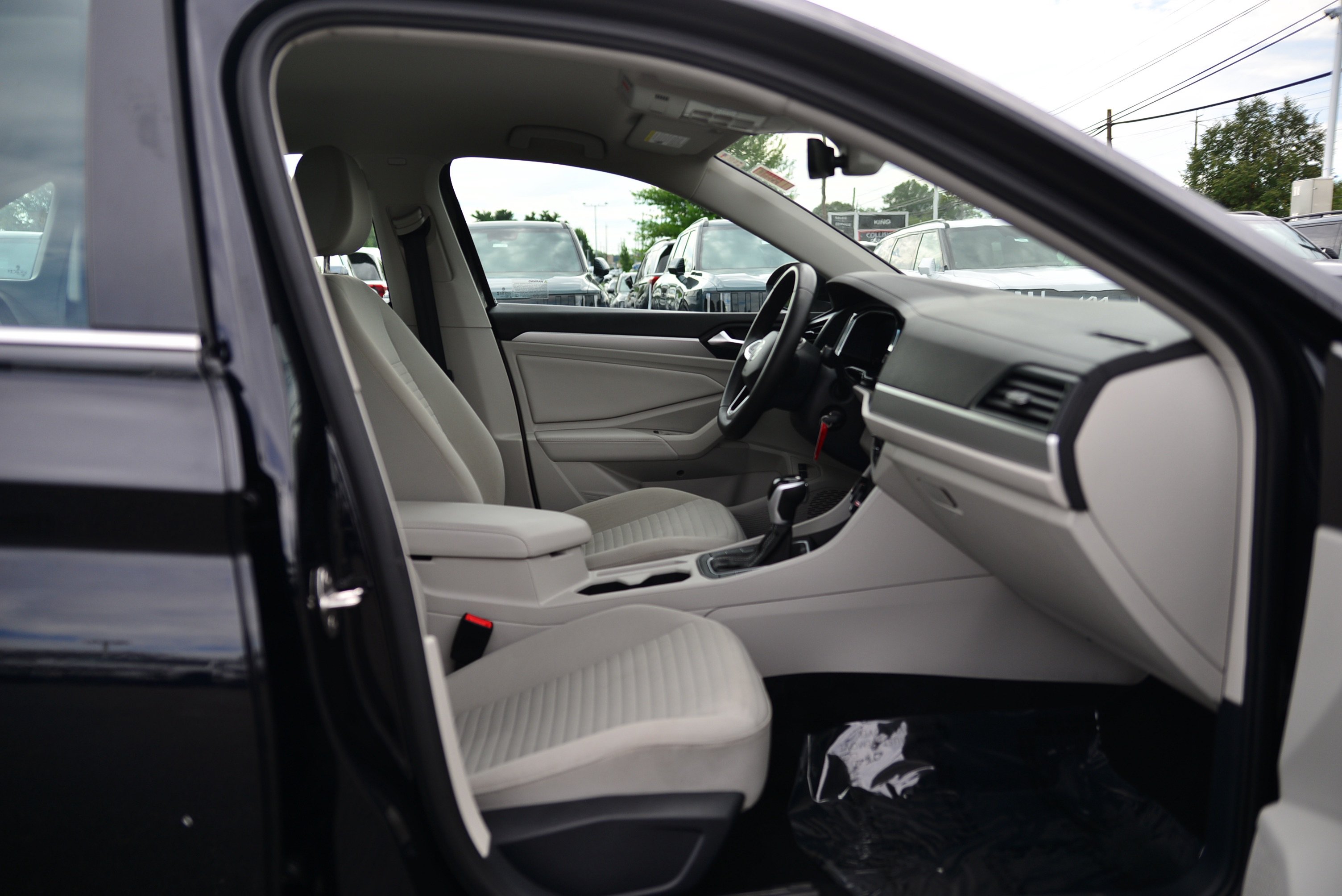 Used 2024 Volkswagen Jetta S FWD image 13