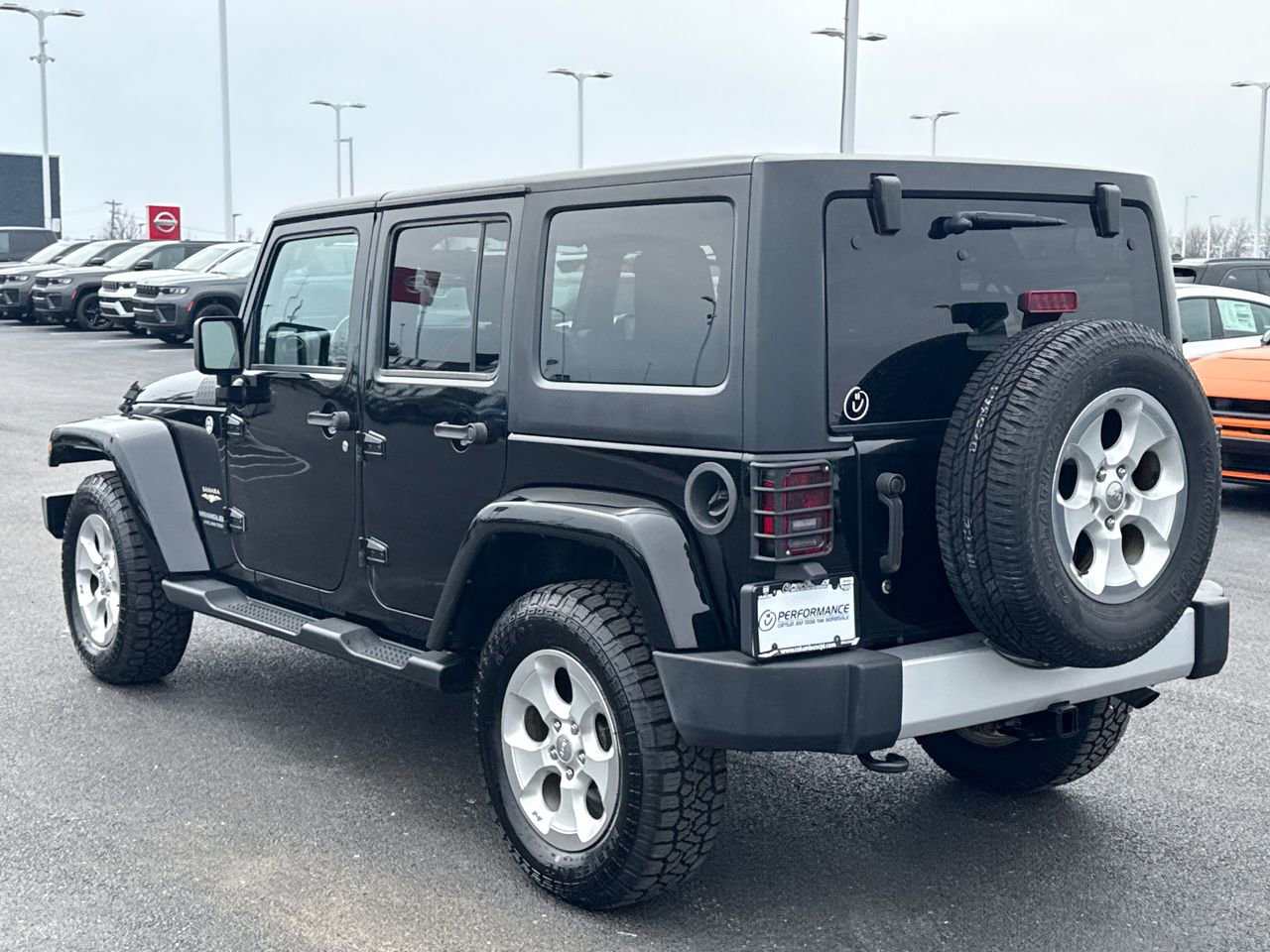 Used 2015 Jeep Wrangler Unlimited Sahara w/ Connectivity Group image 5