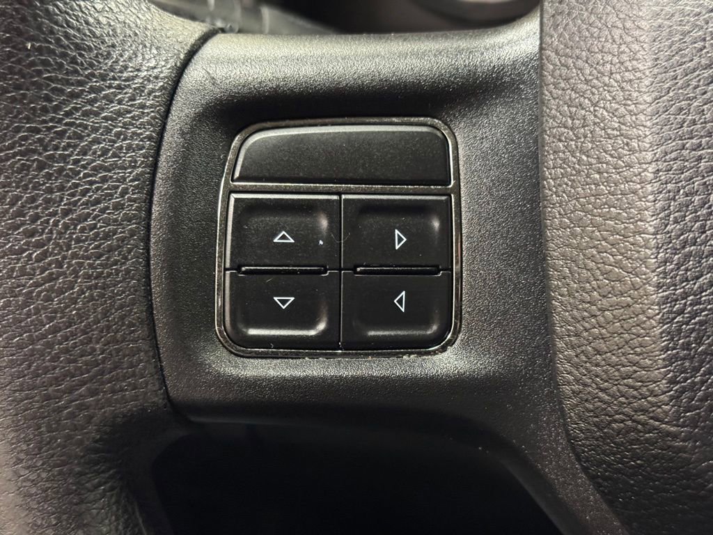Used 2013 RAM 1500 Express image 17