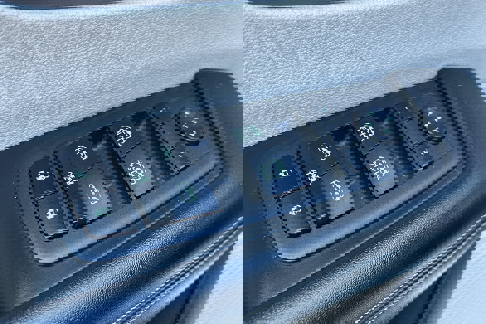 Used 2022 Chrysler Voyager LX w/ Fleet Security Group image 13