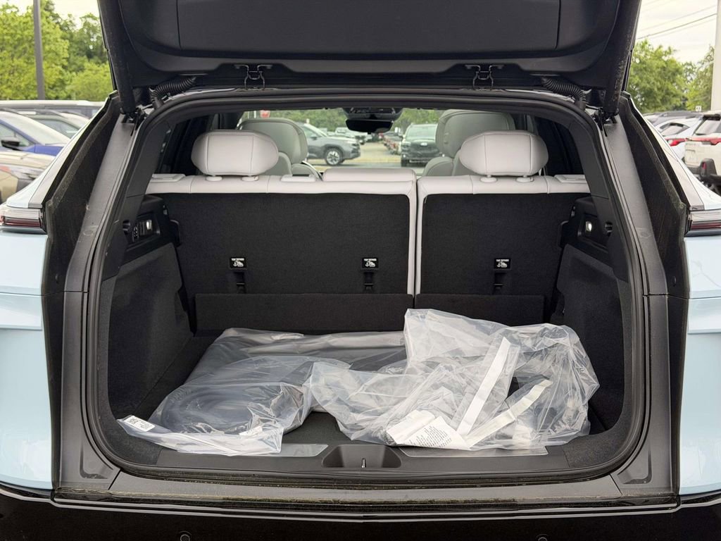 New 2026 Cadillac Lyriq Premium Sport w/ LPO, Floor Liner Package AWD/4WD image 12