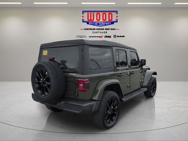 Used 2023 Jeep Wrangler Unlimited Sahara w/ Cold Weather Group AWD/4WD image 5