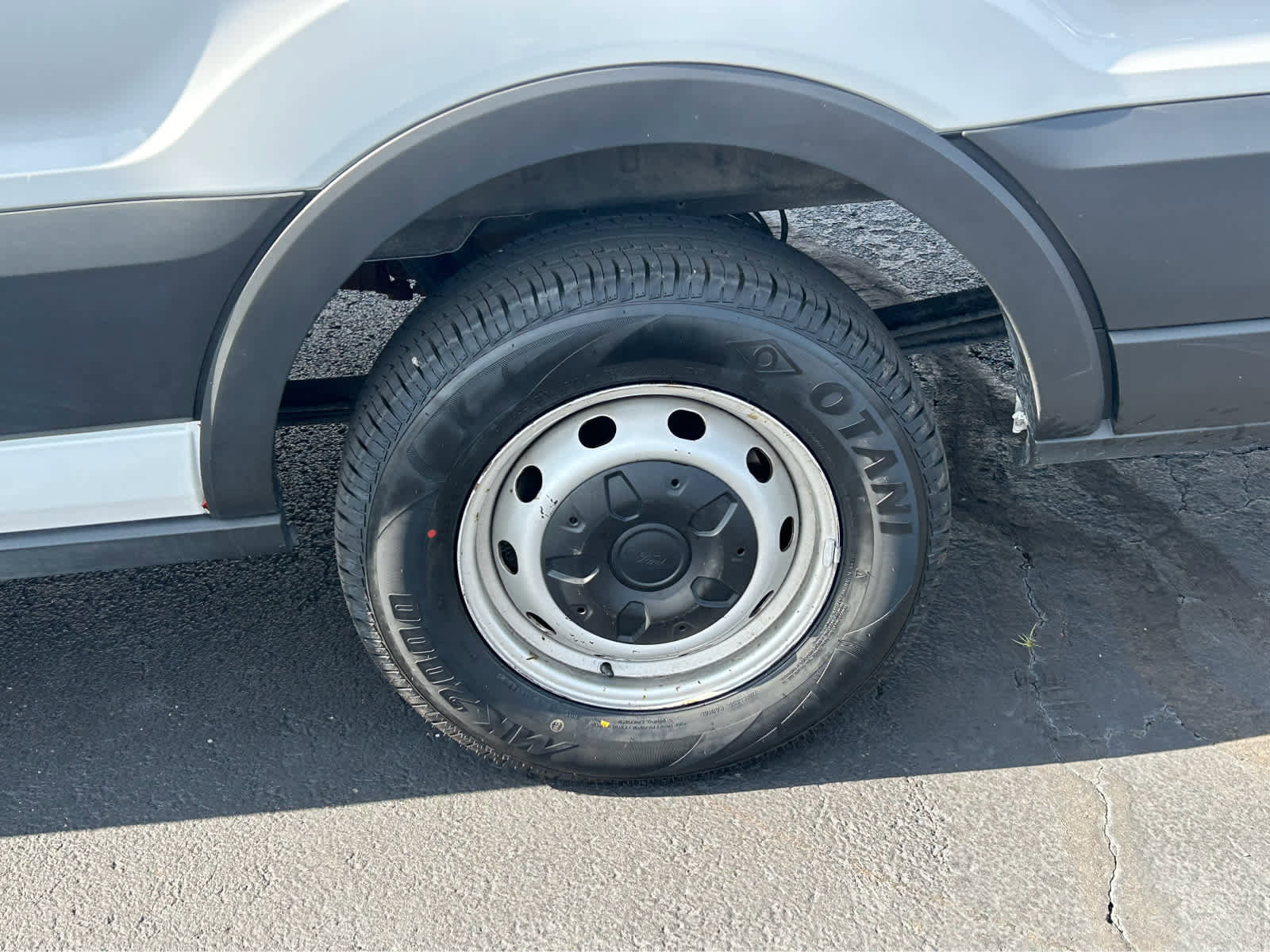 Used 2023 Ford Transit 250 w/ Load Area Protection Package image 38