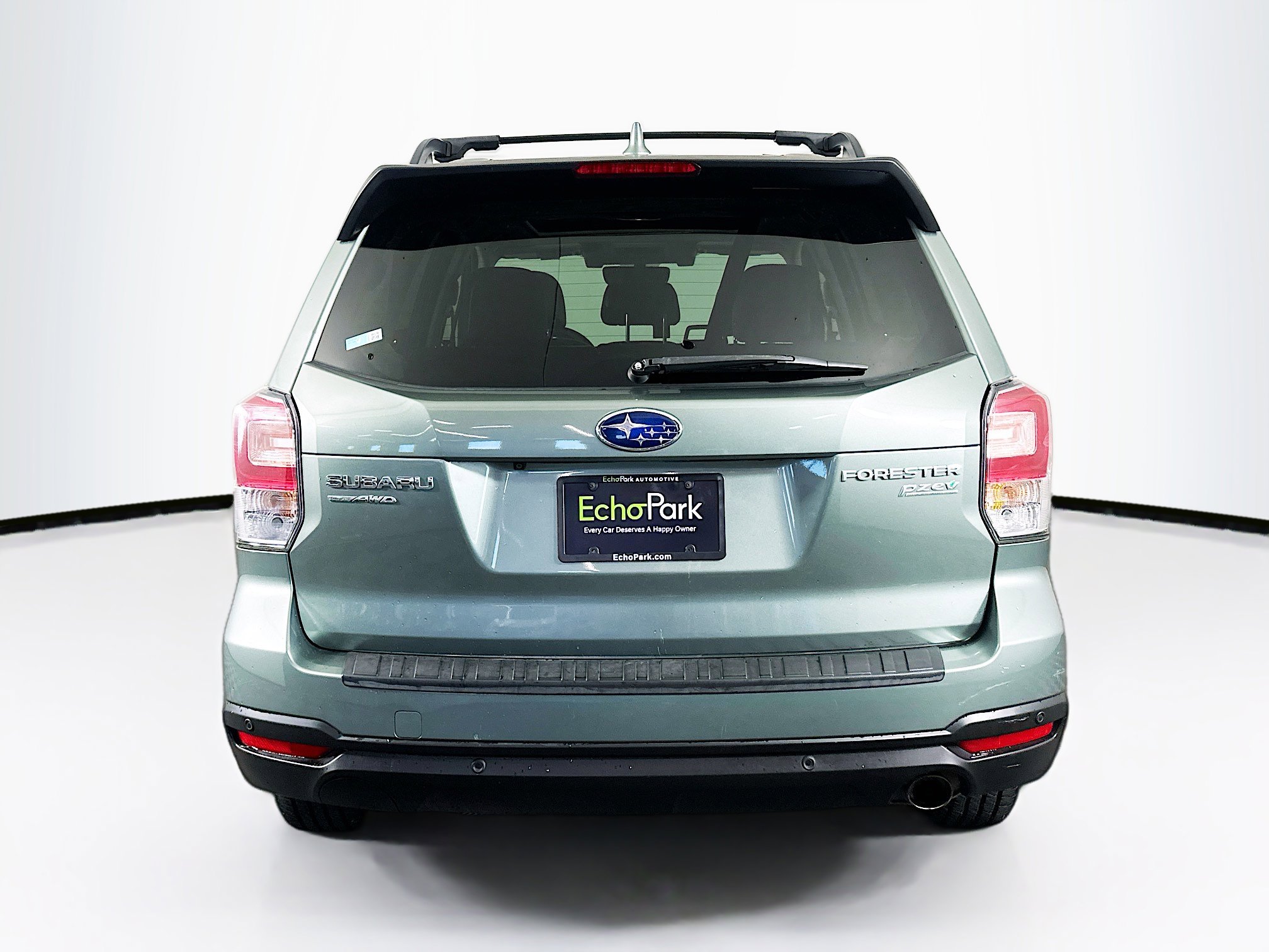 Used 2017 Subaru Forester 2.5i Touring image 7