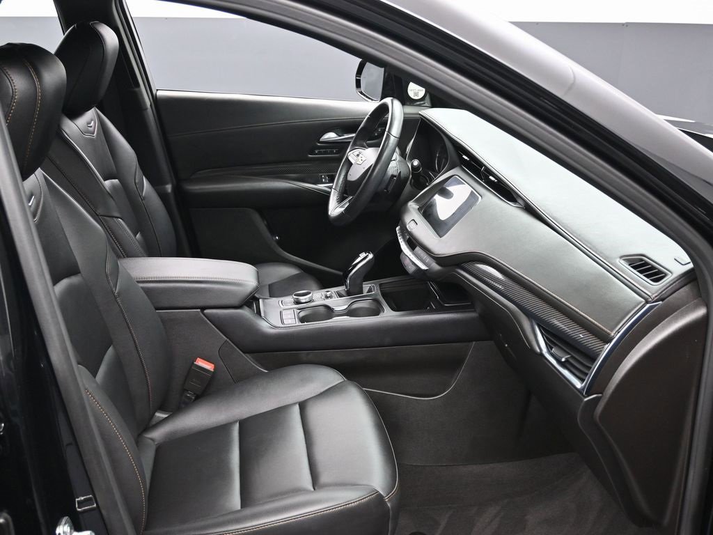 Used 2023 Cadillac XT4 Sport image 36