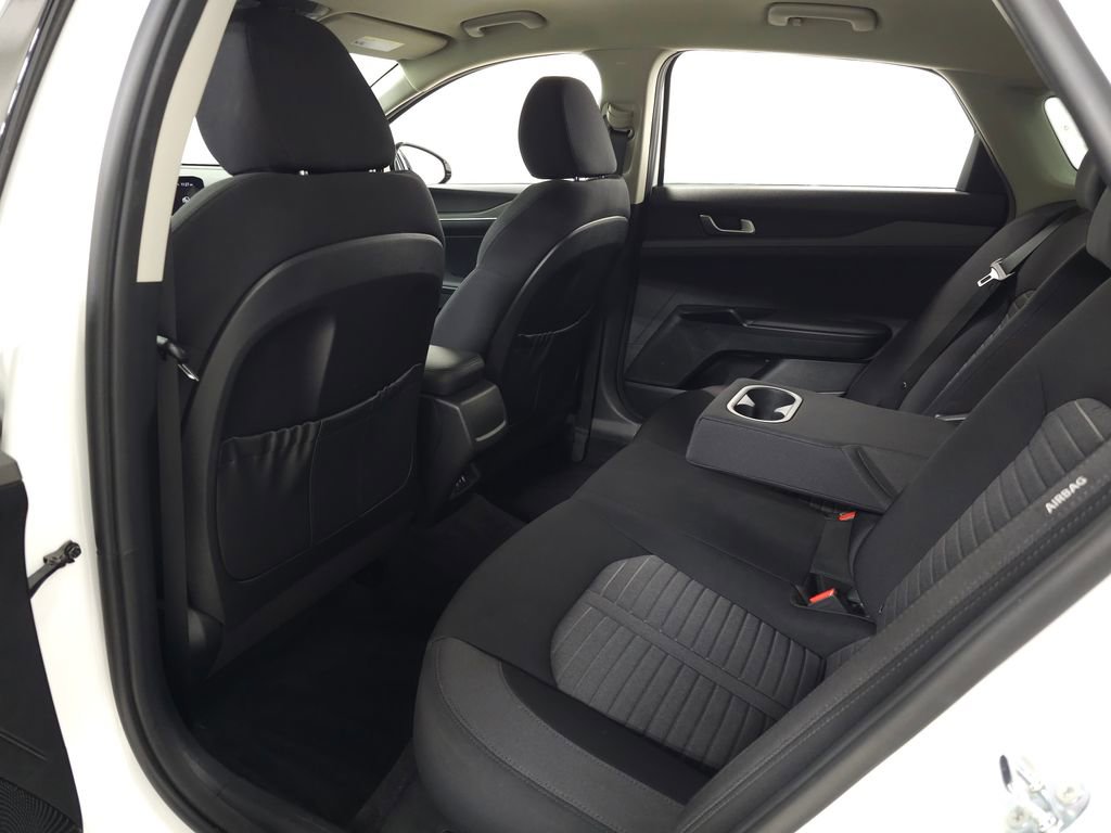 Used 2025 Kia K5 LXS FWD image 30