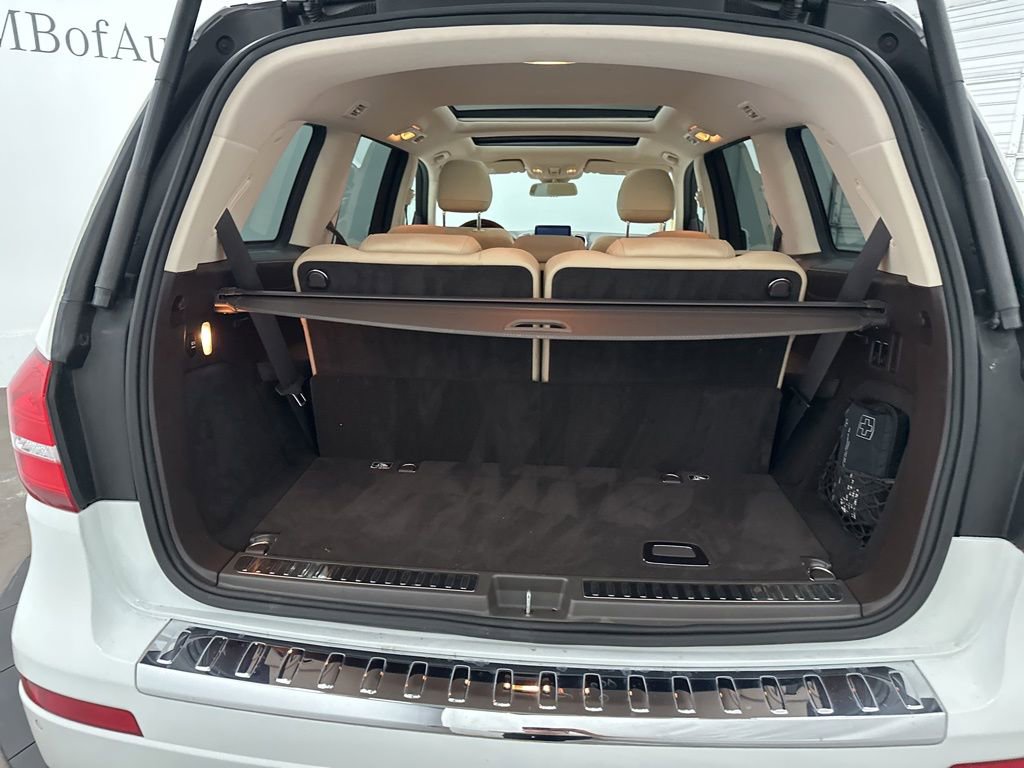 Used 2018 Mercedes-Benz GLS 450 4MATIC image 29