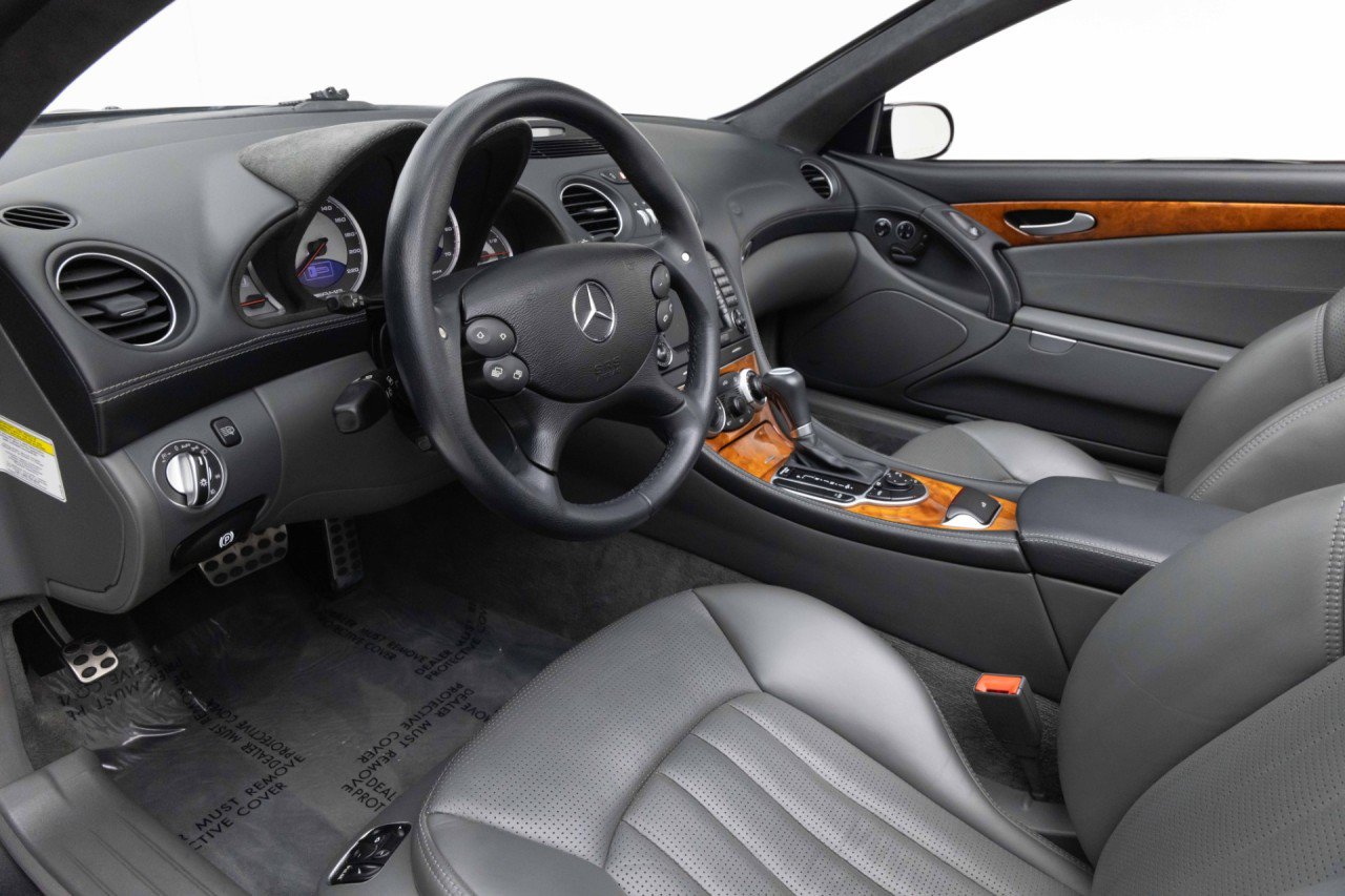 Used 2005 Mercedes-Benz SL 65 AMG image 34