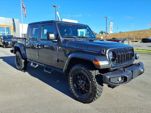 Used 2024 Jeep Gladiator Sport
