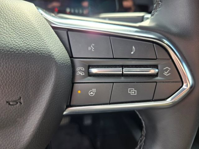 Used 2025 Chevrolet Equinox LT w/ Safety and Technology Package image 27