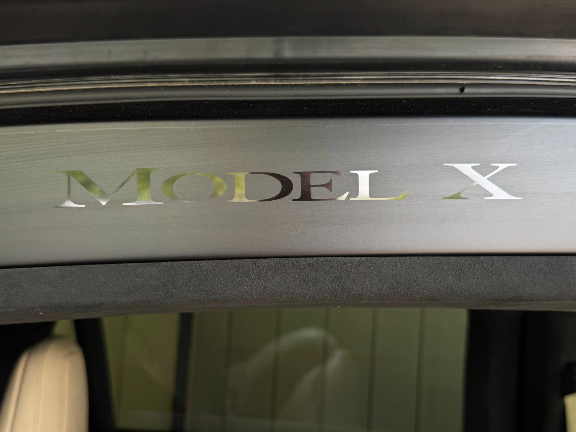 Used 2016 Tesla Model X Performance image 39