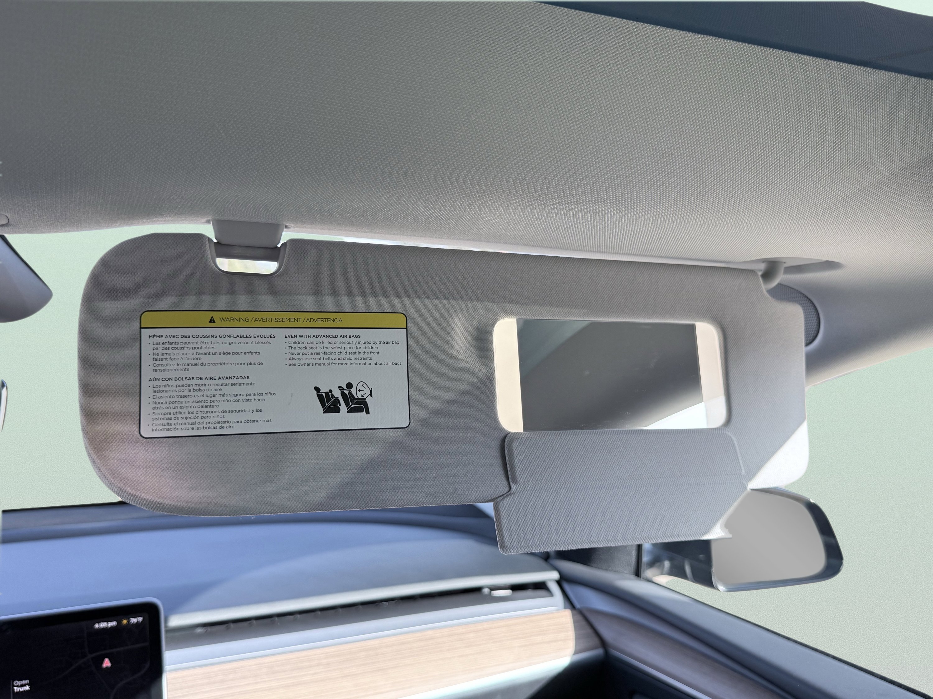 Used 2025 Tesla Model Y Long Range image 59