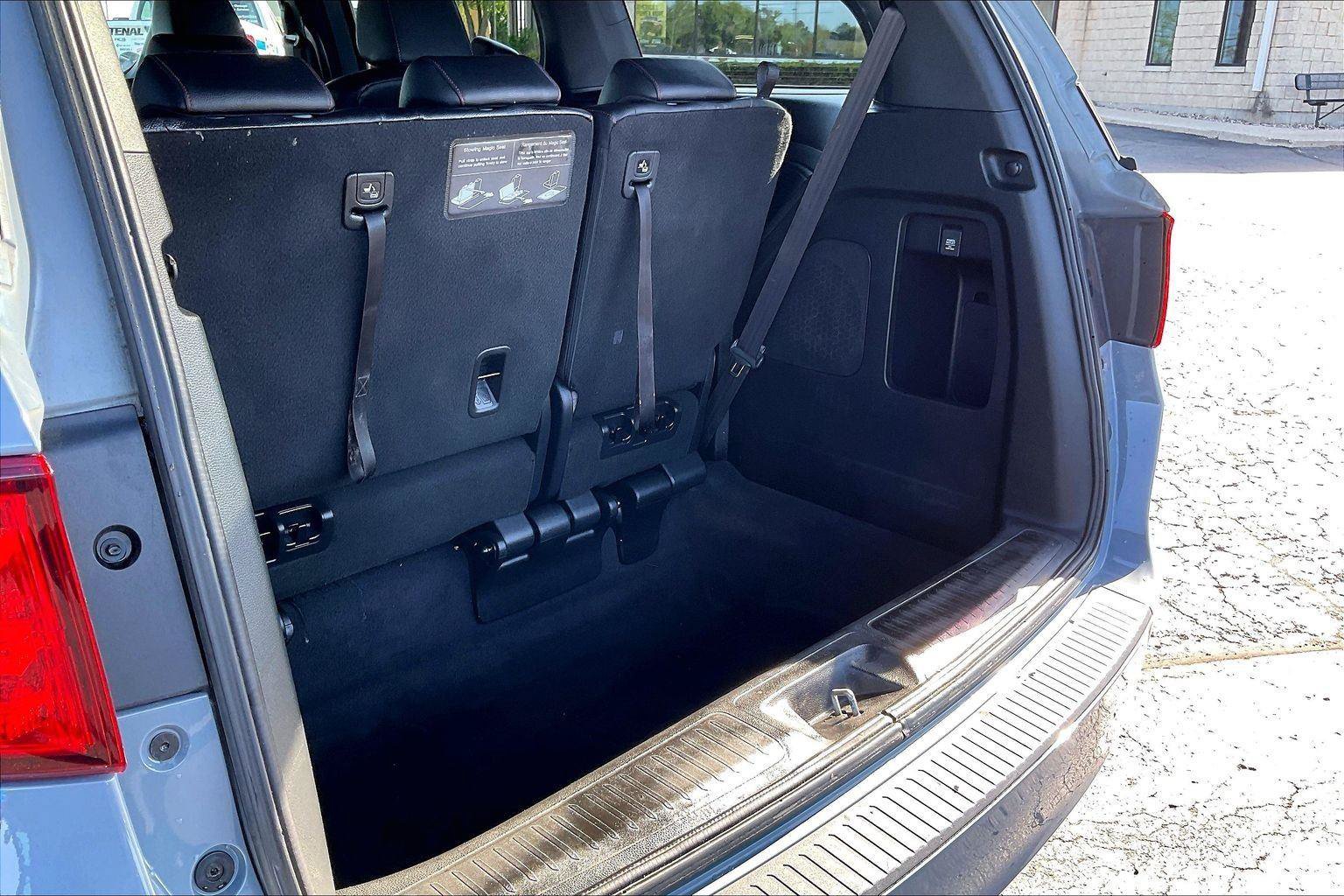 Used 2024 Honda Odyssey Sport image 5
