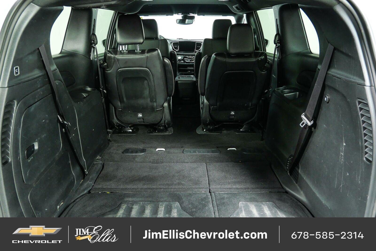 Used 2022 Chrysler Pacifica Touring-L w/ S Appearance Package FWD image 31