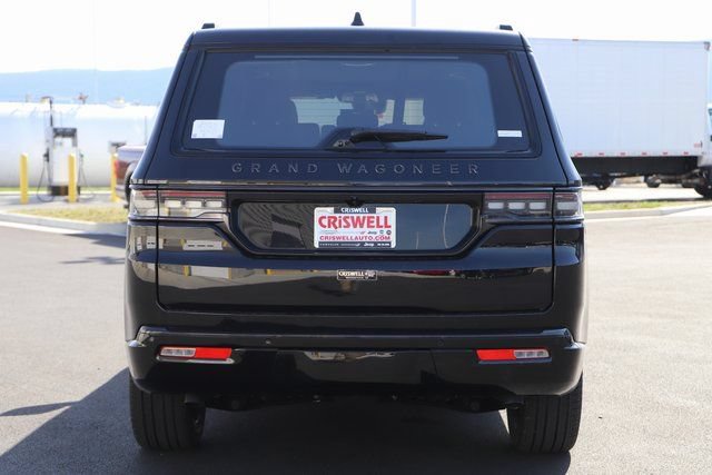 Used 2024 Jeep Grand Wagoneer Series II w/ Quick Order Packagew 28T AWD/4WD image 5