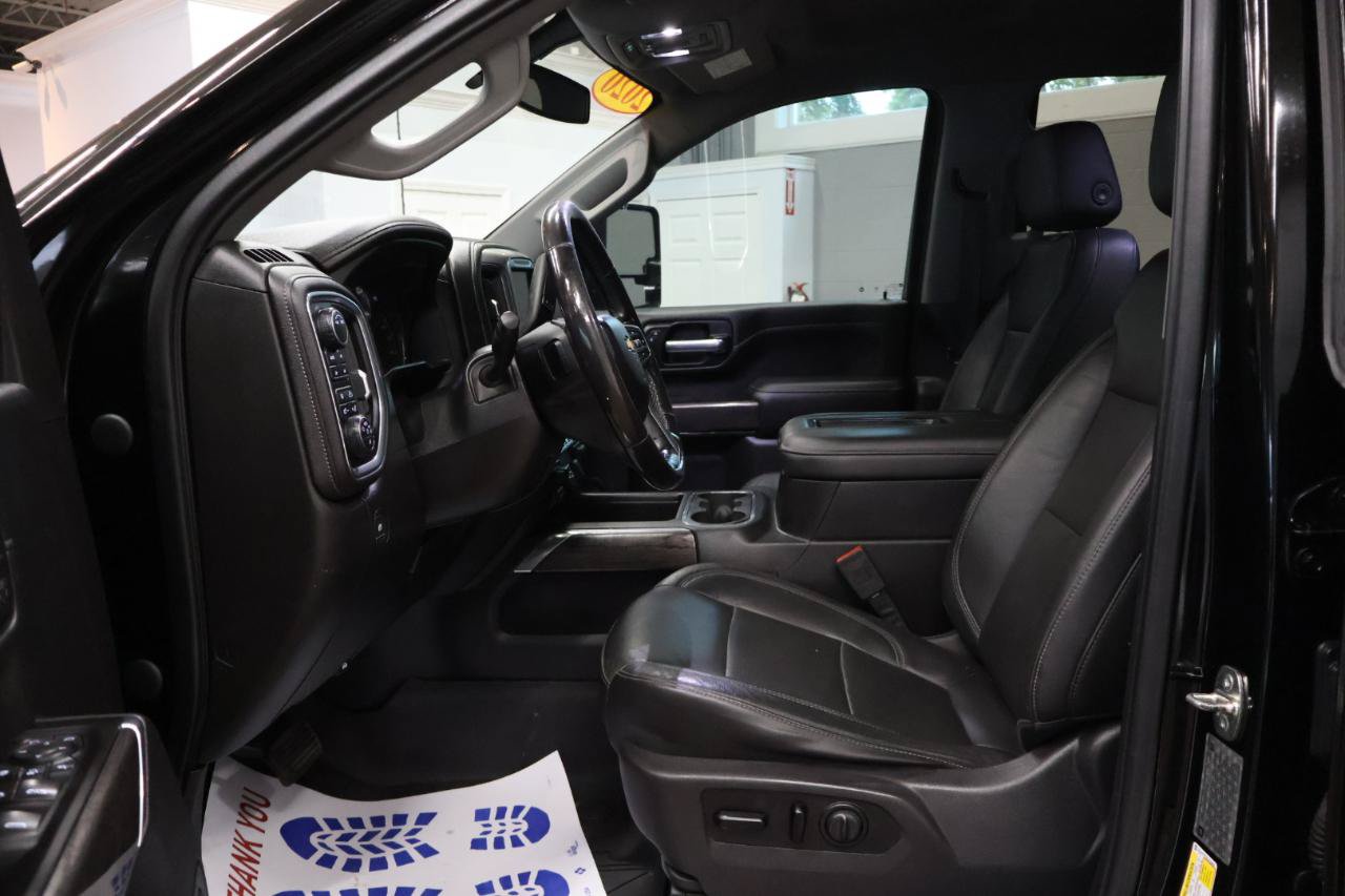 Used 2020 Chevrolet Silverado 2500 LTZ w/ LTZ Convenience Package AWD/4WD image 12