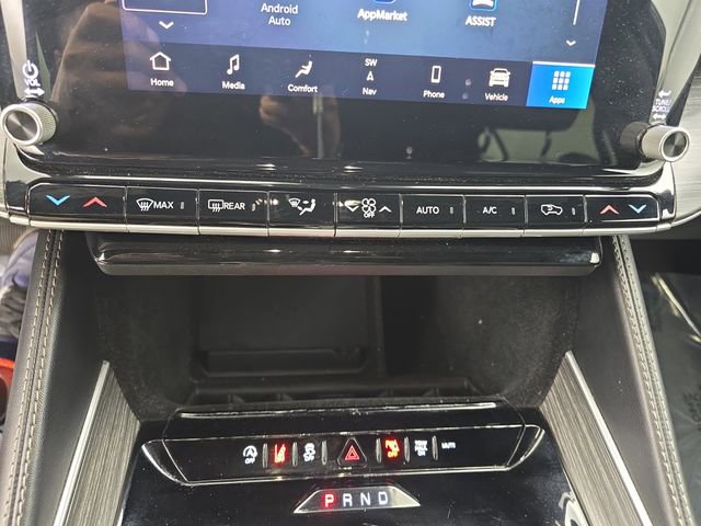 Used 2024 Jeep Wagoneer L Series II w/ Flexible Seating Group image 37