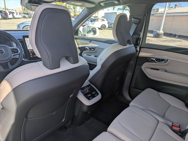 New 2026 Volvo XC90 B5 Plus w/ Protection Package image 12