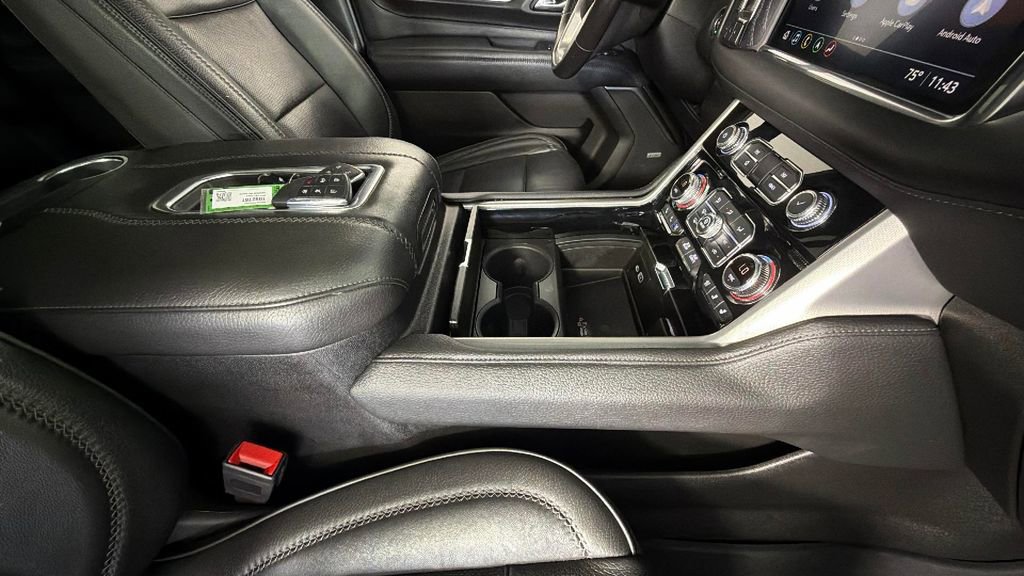 Used 2021 GMC Yukon Denali w/ Denali Premium Package AWD/4WD image 40