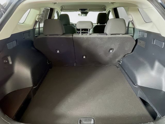 Used 2025 Kia Sportage LX FWD image 25