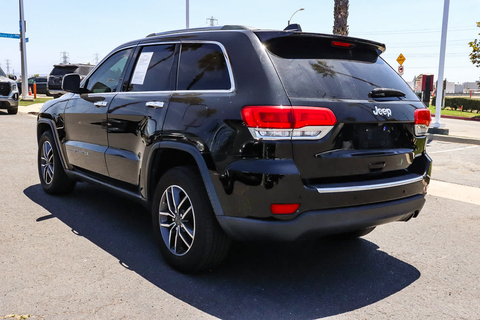 Used 2019 Jeep Grand Cherokee Limited RWD image 6