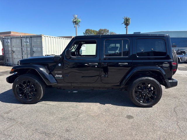 Used 2024 Jeep Wrangler Unlimited Sahara AWD/4WD image 7