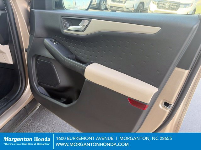 Used 2020 Ford Escape SE AWD/4WD image 31