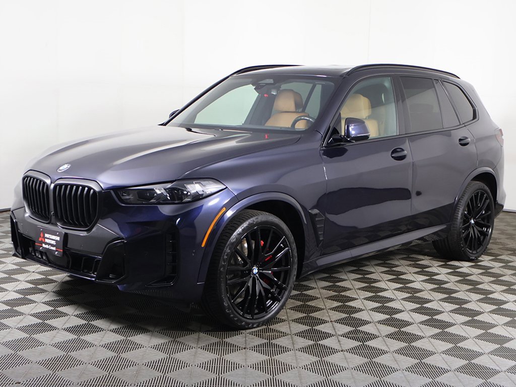 Used 2024 BMW X5 xDrive40i w/ M Sport Package image 11