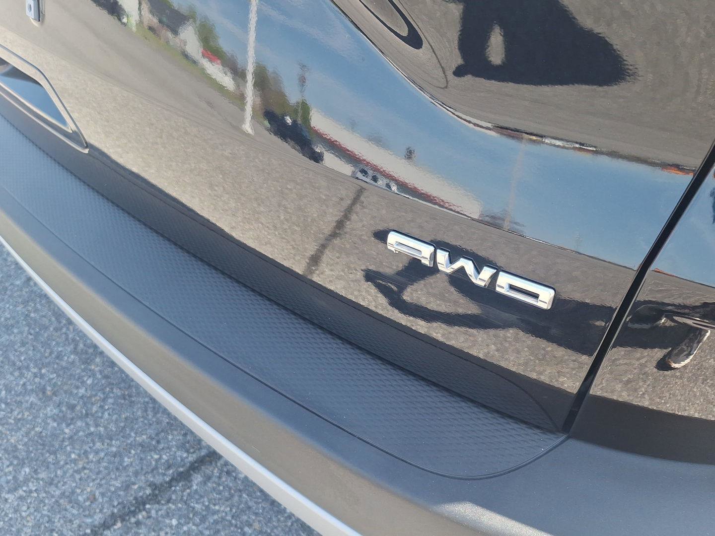 Used 2022 Ford Escape S image 4