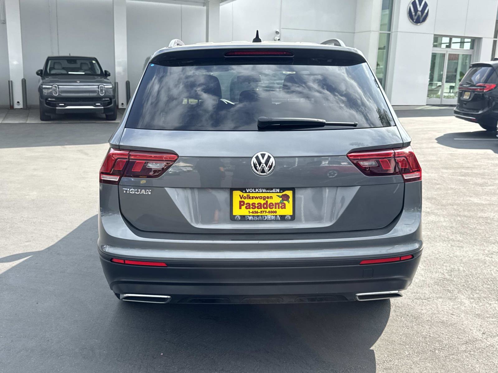 Used 2021 Volkswagen Tiguan S image 4