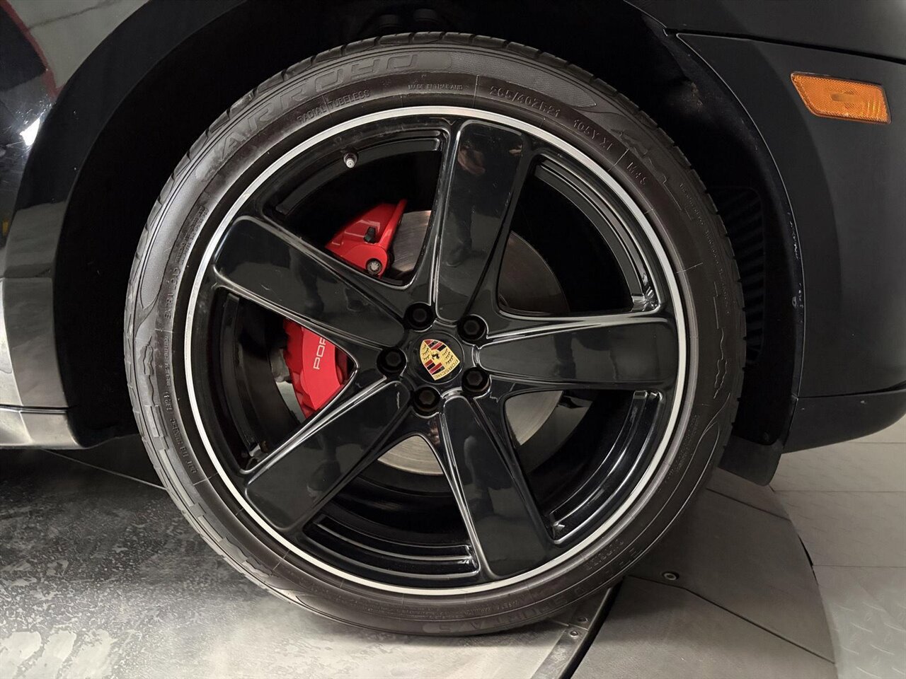 Used 2020 Porsche Macan GTS AWD/4WD image 16