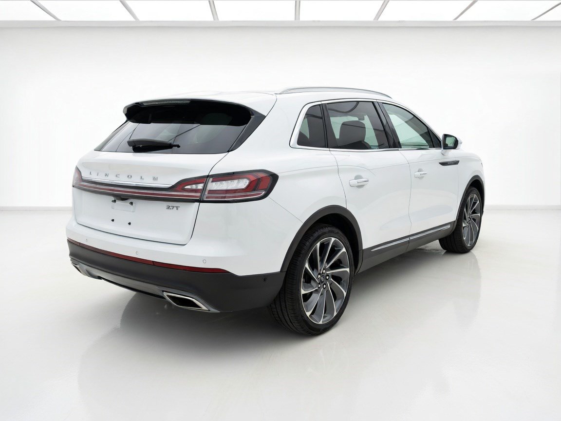 Used 2019 Lincoln Nautilus Reserve w/ Ultimate Package FWD image 4
