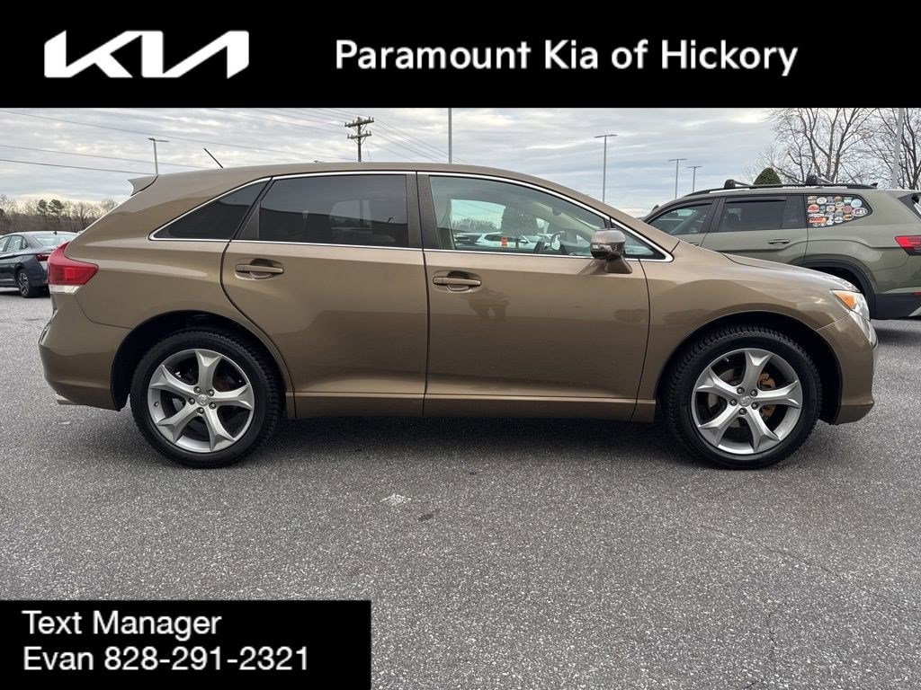 Used 2013 Toyota Venza LE image 8