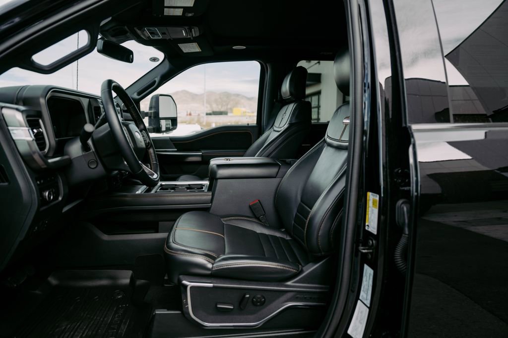 Used 2024 Ford F350 Platinum image 20