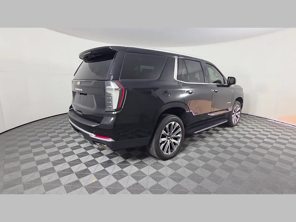 Used 2025 Chevrolet Tahoe High Country RWD image 40