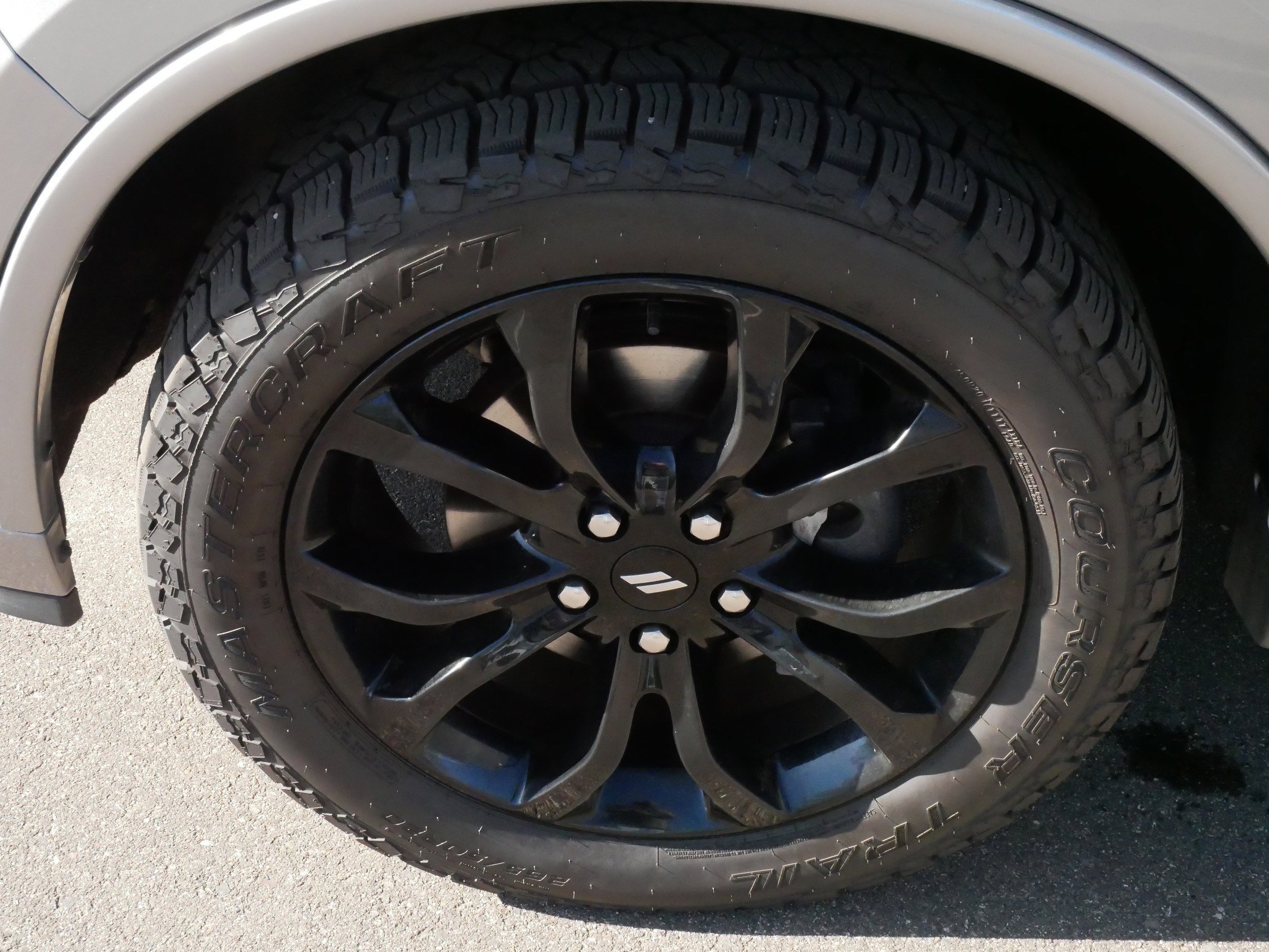 Used 2019 Dodge Durango SXT image 13