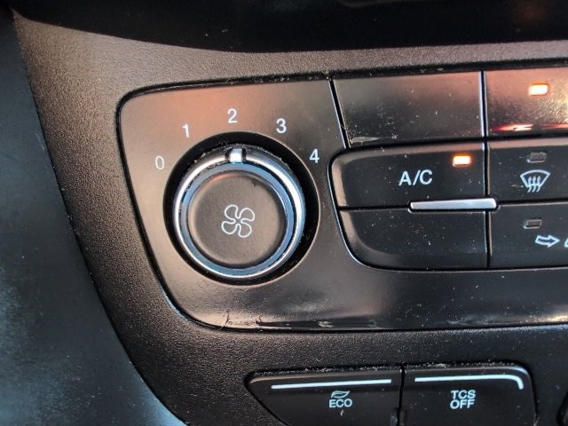 Used 2019 Ford Transit Connect XL image 25