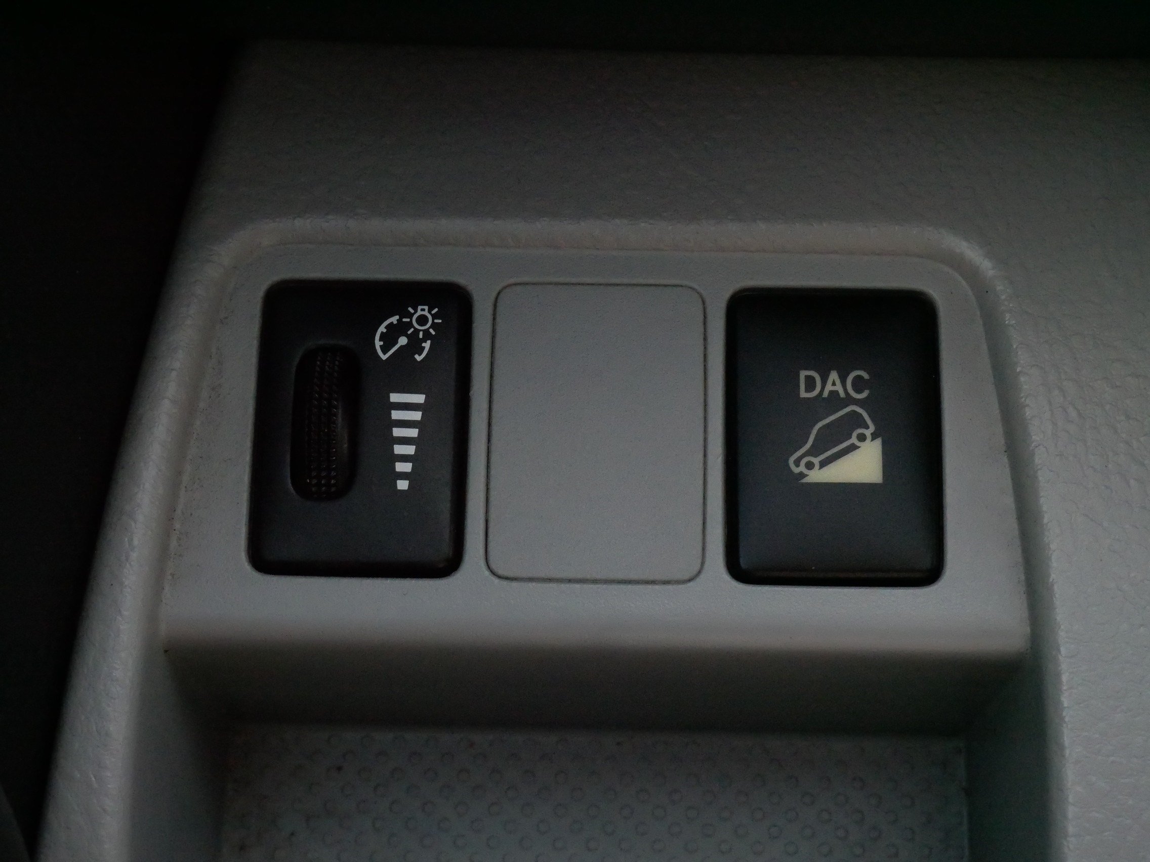Used 2011 Toyota RAV4 Limited w/ Limited Extra Value Pkg AWD/4WD image 28
