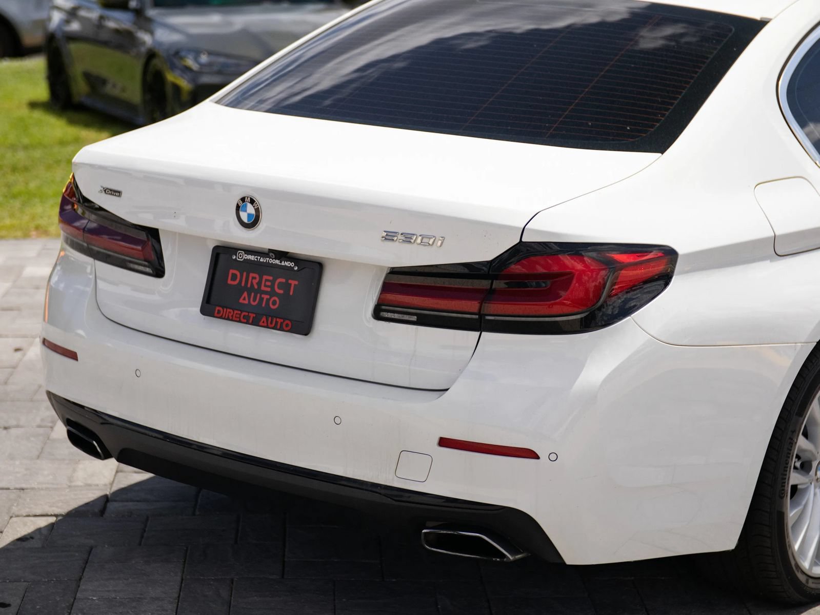 Used 2021 BMW 530i xDrive w/ Convenience Package AWD/4WD image 12