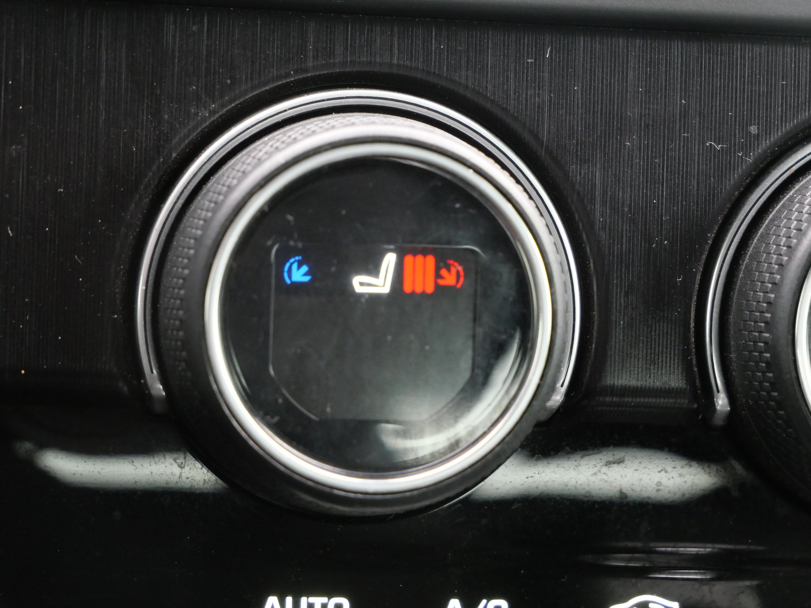 Used 2020 Jaguar F-TYPE Convertible RWD image 30