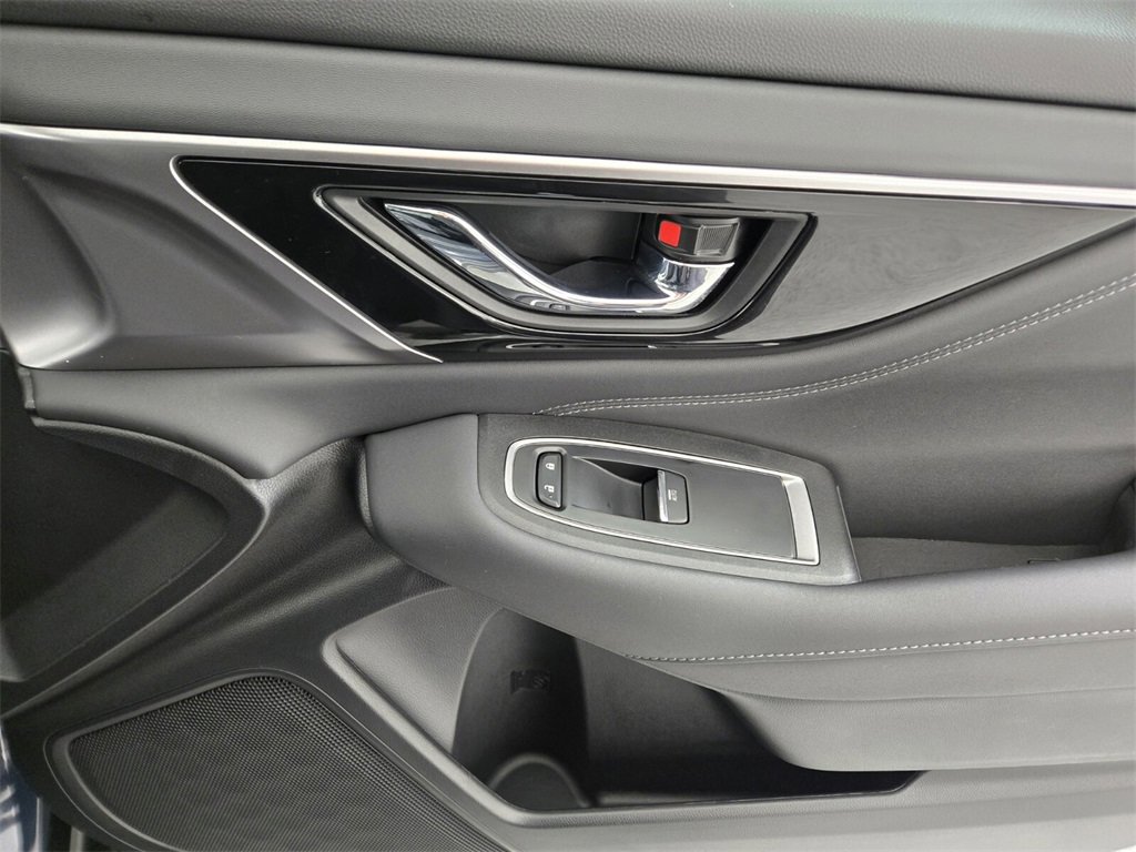 Certified 2025 Subaru Outback Touring w/ Popular Package #2 image 22