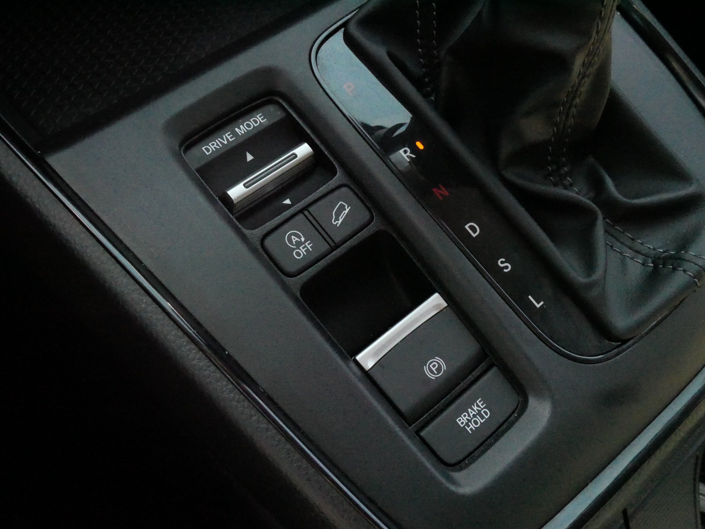 Used 2025 Honda CR-V LX image 30