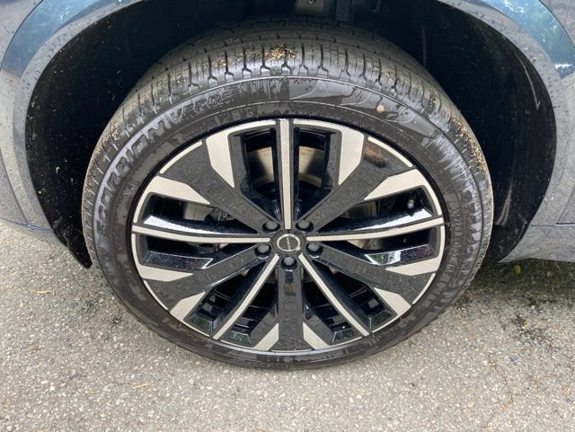 New 2026 Volvo XC90 T8 Plus AWD/4WD image 10