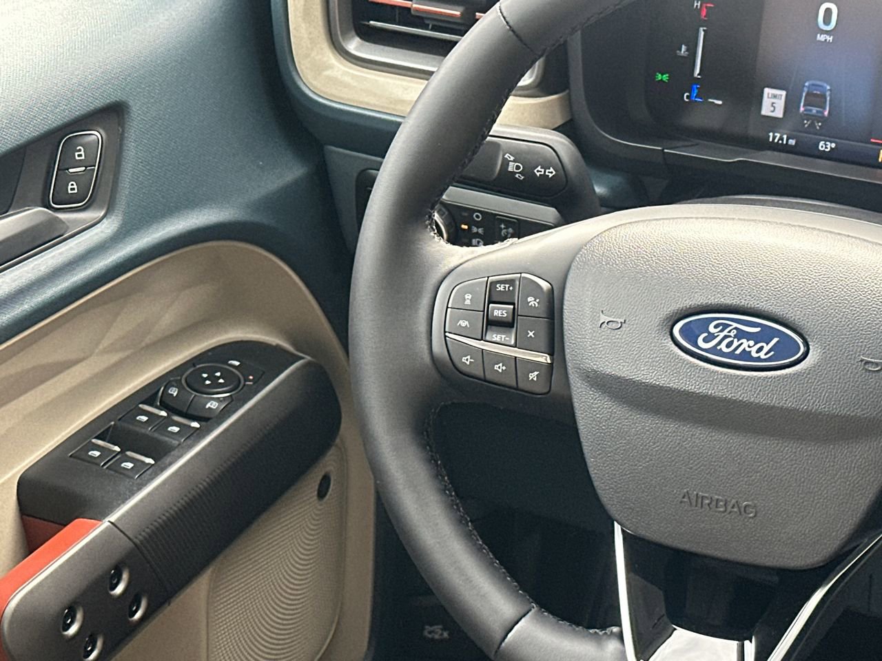 New 2025 Ford Maverick Lariat w/ 4K Tow Package image 20